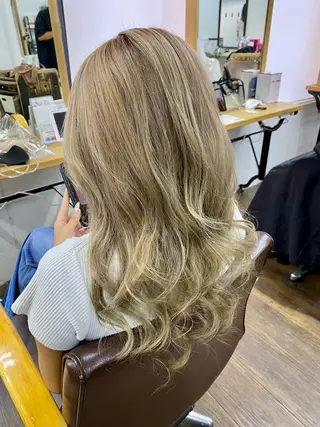 セミロング カラー IwAsh大和駅前店 河野亜里香のヘアスタイル