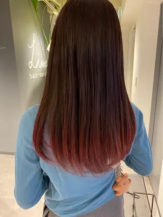 ロング カラー 佐藤 彩弥のヘアスタイル