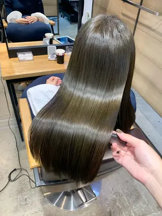 ロング ウルトワ髪質改善 ディレクター/熊倉都のヘアスタイル