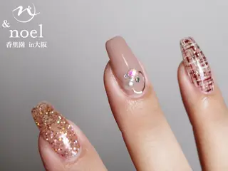 ネイル Nailsalon ＆Noelのネイルデザイン