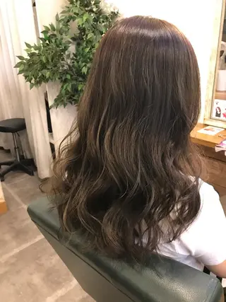 カラー TOWA 野村　コウダイのヘアスタイル