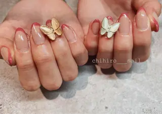 ミディアム カラー ネイル chihiro 小路ネイルのネイルデザイン