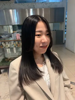 ロング 菊池 菜月のヘアスタイル