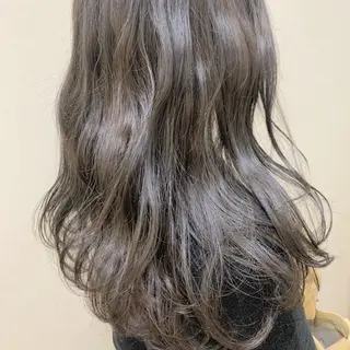 セミロング ayaka 縮毛矯正レイヤーのヘアスタイル
