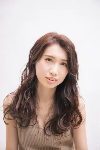 ロング カラー 韓国ヘア/ヨシンモリ /髪質改善/土本遥のヘアスタイル
