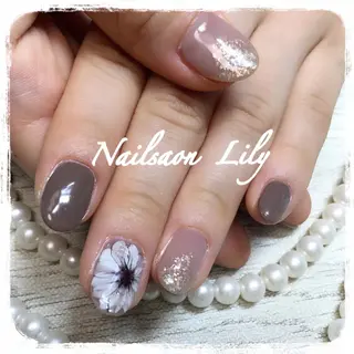 ネイル Lily*nail 🌻Mii🌻のネイルデザイン