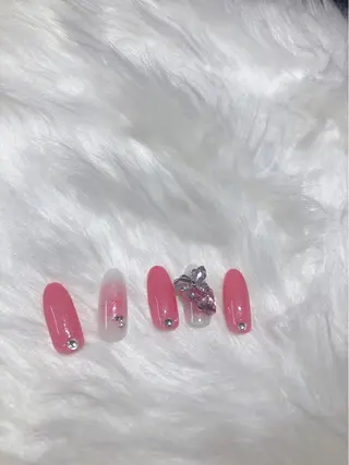 ネイル MoonNail ユリ🌸のネイルデザイン