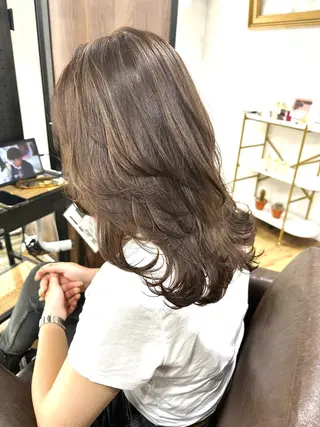 ミディアム カラー ARCANAブリーチ ダブルカラー🌟原宿のヘアスタイル