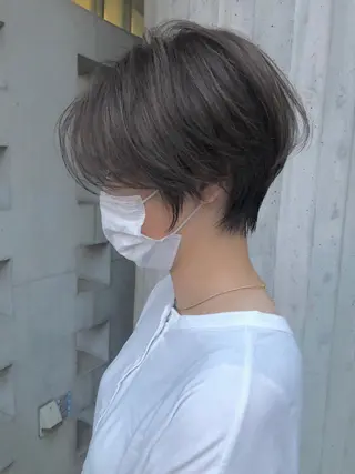 ショート カラー 上品な大人レイヤー 🍀渋谷🍀濱口敬太のヘアスタイル