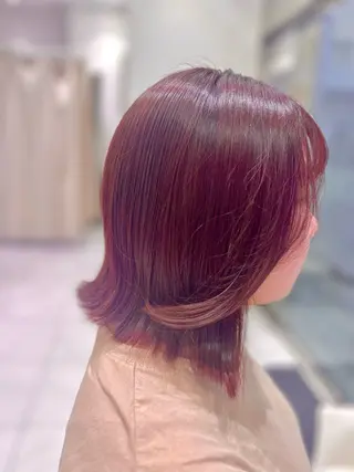 ミディアム Julia🖤 縮毛矯正🌬️🩵のヘアスタイル