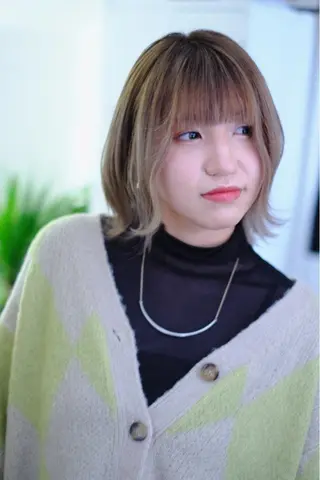 ショート WHALE hair × beautyのヘアスタイル