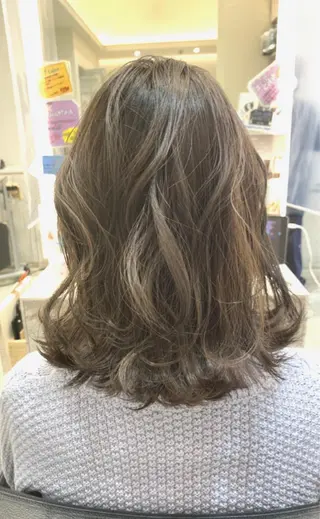 ミディアム カラー メンズパーマレイヤー 西山賢志のヘアスタイル