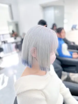 ショート カラー ウルフ&レイヤー特化 まとまる美髪矯正のヘアスタイル