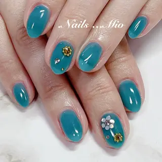 ネイル .Nails Mio 赤羽西ネイルサロンのネイルデザイン