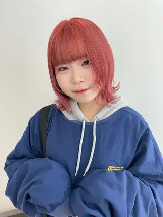 カラー 🎀ボブ＋ハイトーン シュカ👶🏻のヘアスタイル
