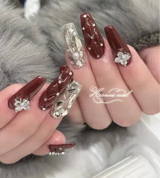 ネイル Hanni ハンのネイルデザイン