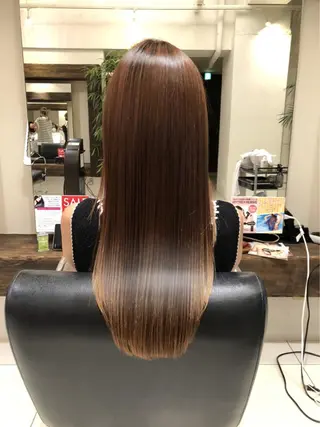 ロング パーマ 髪質改善個室サロン' 白髪ぼかし・縮毛矯正のヘアスタイル