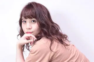 セミロング カラー ヘアアレンジ ミドウチ アヤカのヘアスタイル