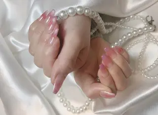 ネイル RAFFINE haru🦋🩵のネイルデザイン