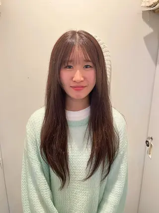 ロング カラー loty shionのヘアスタイル