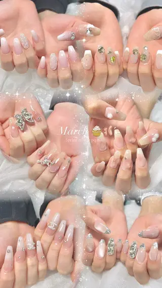 ネイル ちゅるんネイル🪄 耳ツボジュエリー🔗のネイルデザイン