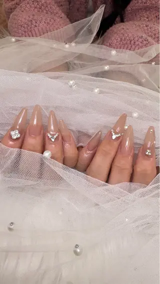 ネイル Allure Yuuのネイルデザイン