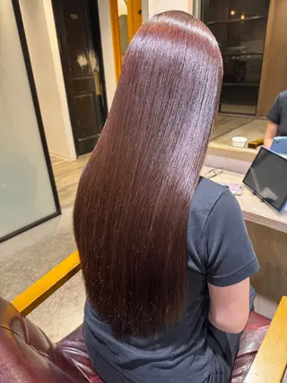 ロング 🌟美髪縮毛矯正🌟 吉田冴一のヘアスタイル