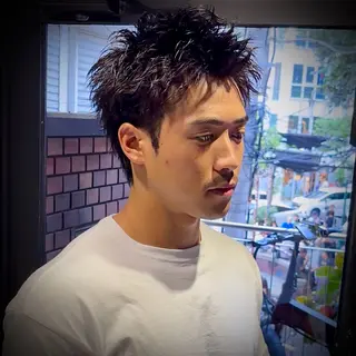 ショート パーマ メンズ スパイキーショート 心斎橋【戸兵吏駒】のヘアスタイル