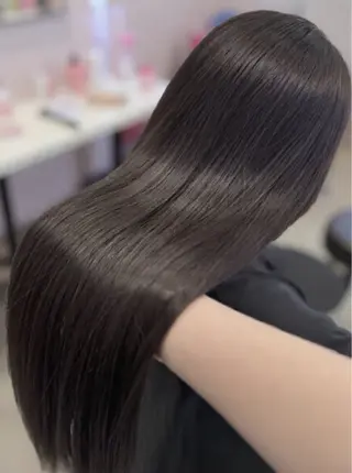 セミロング 🎩🪄︎︎𓂃 山本のヘアスタイル