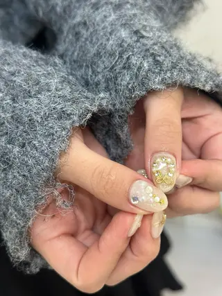 ネイル Elegancia. Hiromiのネイルデザイン