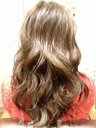 セミロング カラー パーマ BANDE 水崎 悟のヘアスタイル