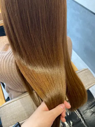 ロング カラー やまぐち あやみのヘアスタイル