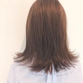 ミディアム カラー 伊藤 さやかのヘアスタイル