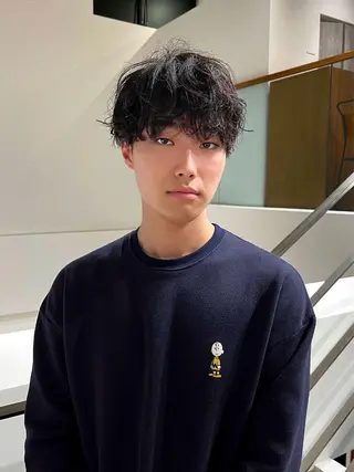 パーマ メンズ 【センターパート】 ETO／江藤翼の眉毛・アイブロウイメージ