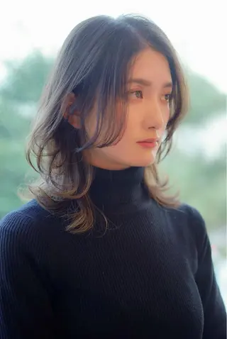 セミロング カラー ナガス カズアキのヘアスタイル