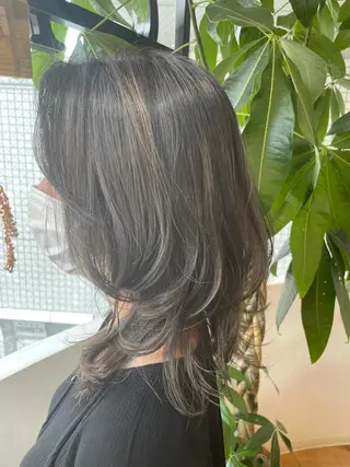 ミディアム カラー CASA 祇園四条のヘアスタイル