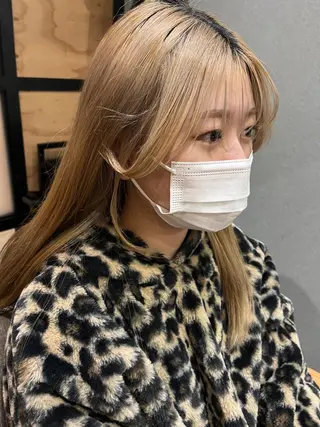 セミロング カラー パーマ ヘアアレンジ メンズ キッズ ネイル マツエク・マツパ アイブロウ 久木原 ゆりのヘアスタイル