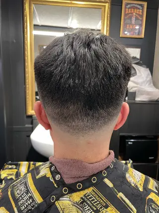 ショート メンズ SAKI SAKIのヘアスタイル