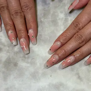 ネイル M.jewelry himeka🍒のネイルデザイン