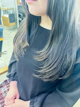 セミロング 髪質改善池袋𓊆 大士𓊇ダブルカラーのヘアスタイル