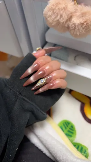 ネイル Nani❤️‍🔥 ❤️‍🔥のネイルデザイン