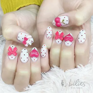 ネイル Nailsalon Lilies♡のネイルデザイン