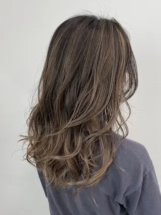 セミロング 【公式】amble luxe 中野のヘアスタイル