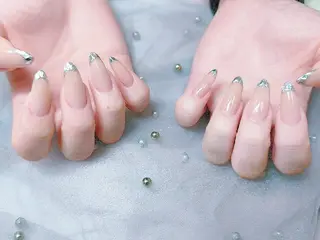 ネイル Snow nail  💕 新宿🌸のネイルデザイン