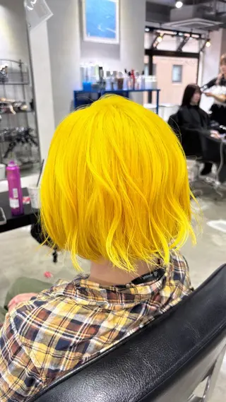 ショート デザインカラー/ 透明感/Nozomiのヘアスタイル