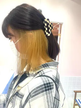 カラー 艶髪 🦋CON🦋のヘアスタイル