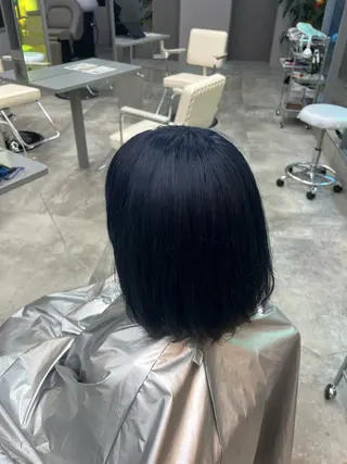 ショート カラー 比嘉 翔太のヘアスタイル