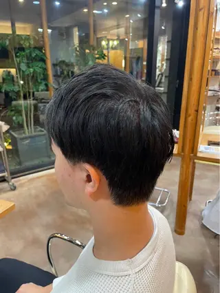 メンズ シミズ チハルのヘアスタイル