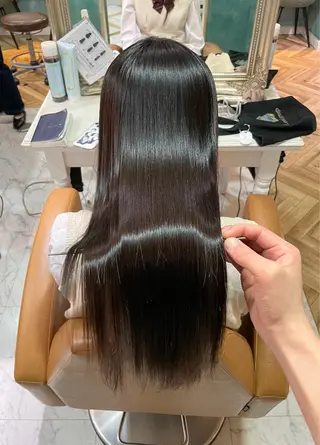 ロング 美髪縮毛矯正🩶 髪質改善/Shinaのヘアスタイル