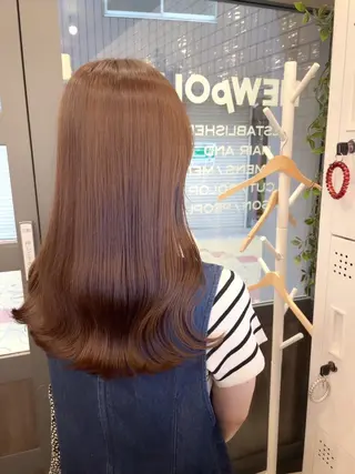 カラー RE -NAのヘアスタイル